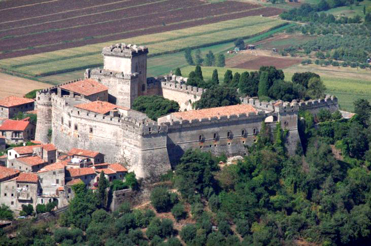 castello di sermoneta